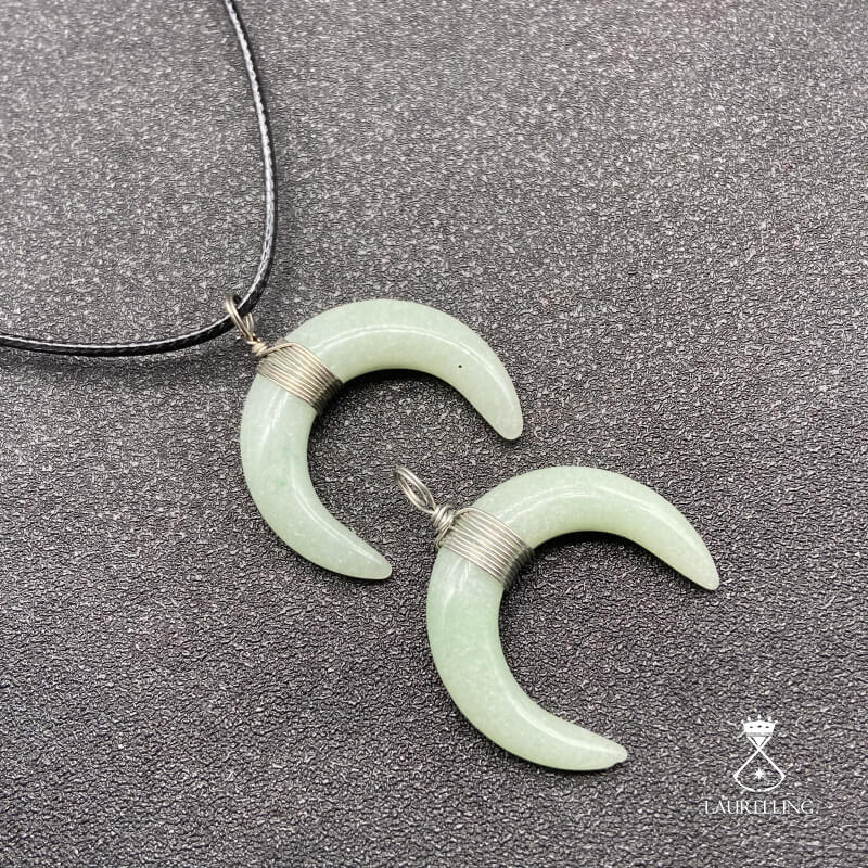 Silk Bull Moon Shape Winding Crescent Pendant