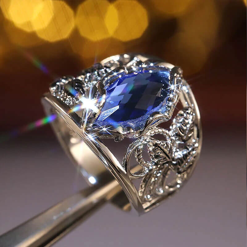 Luxury Sapphire Vintage Ring