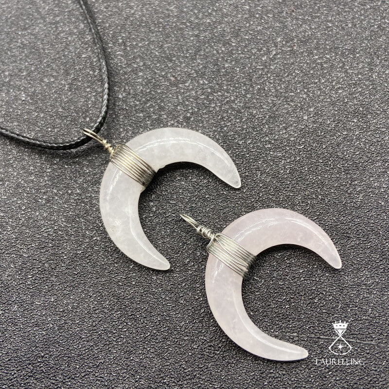 Silk Bull Moon Shape Winding Crescent Pendant