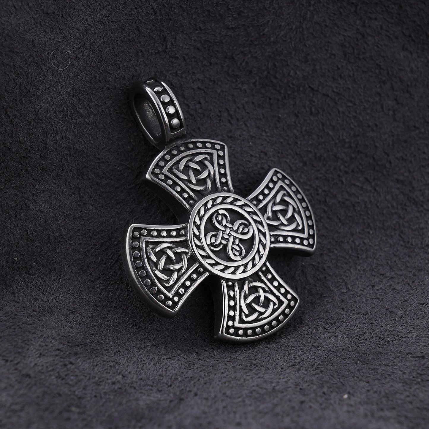 Vintage Celtic Cross Kink Pendant