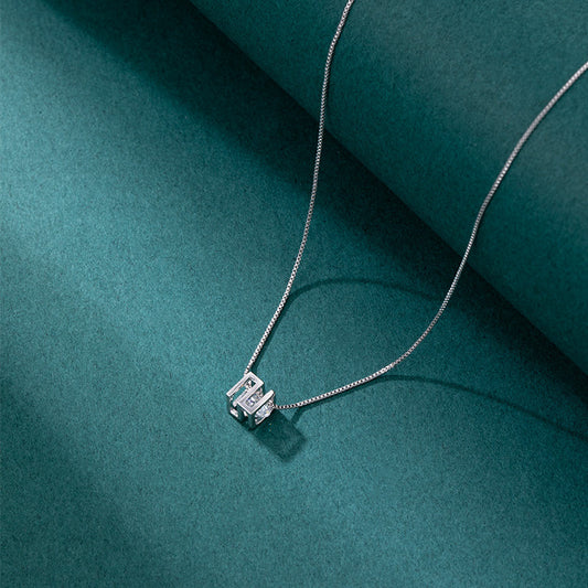 Exquisite and Smart Fashionable Rubik's Cube Pendant