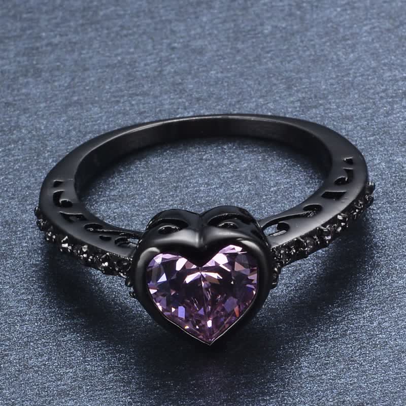 “To Meet" - Retro Black Heart Amethyst Ring