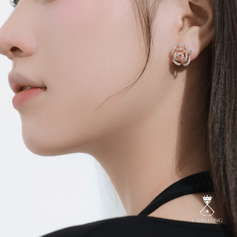 S925 Silver Flower Design Hollow Stud Earrings