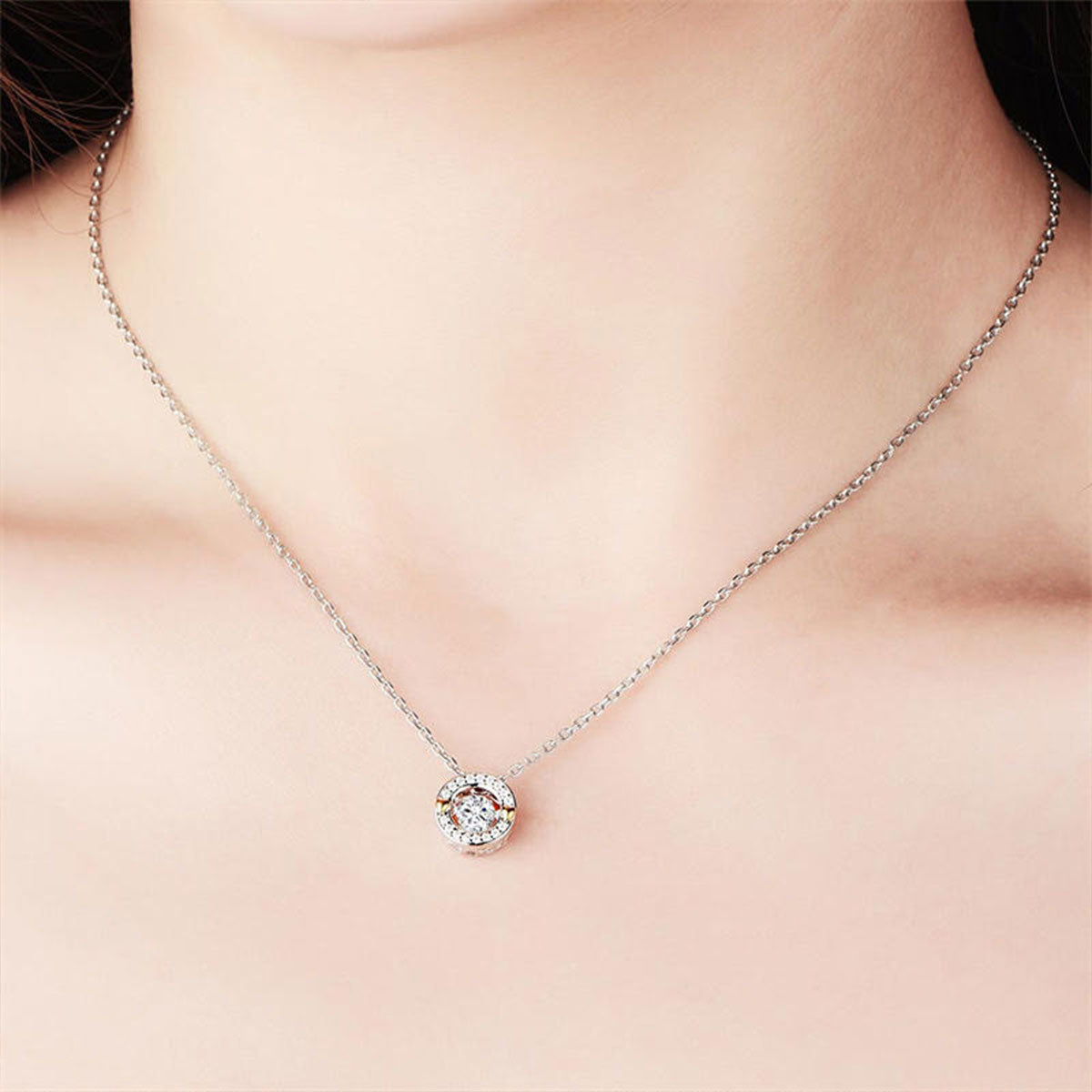 White Gold Timeless Classic Halo Pendants Chains
