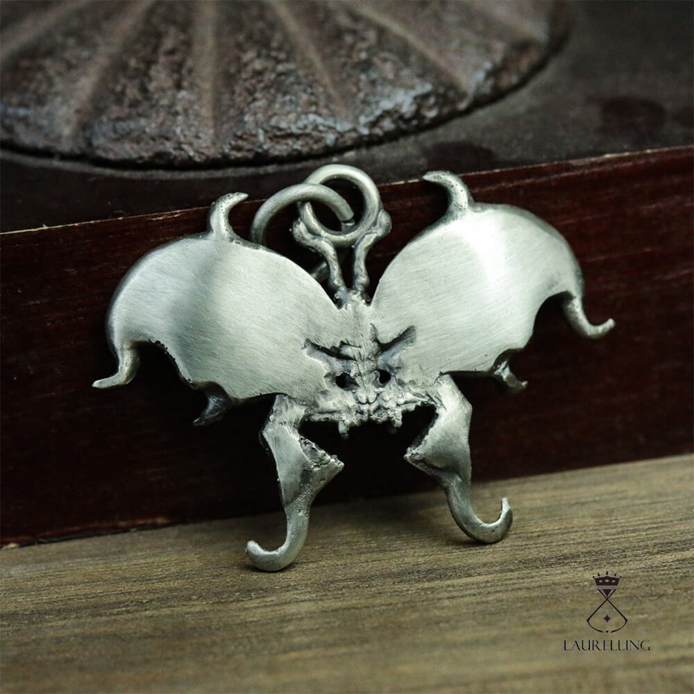 Special Skull Butterfly Pendant Necklace