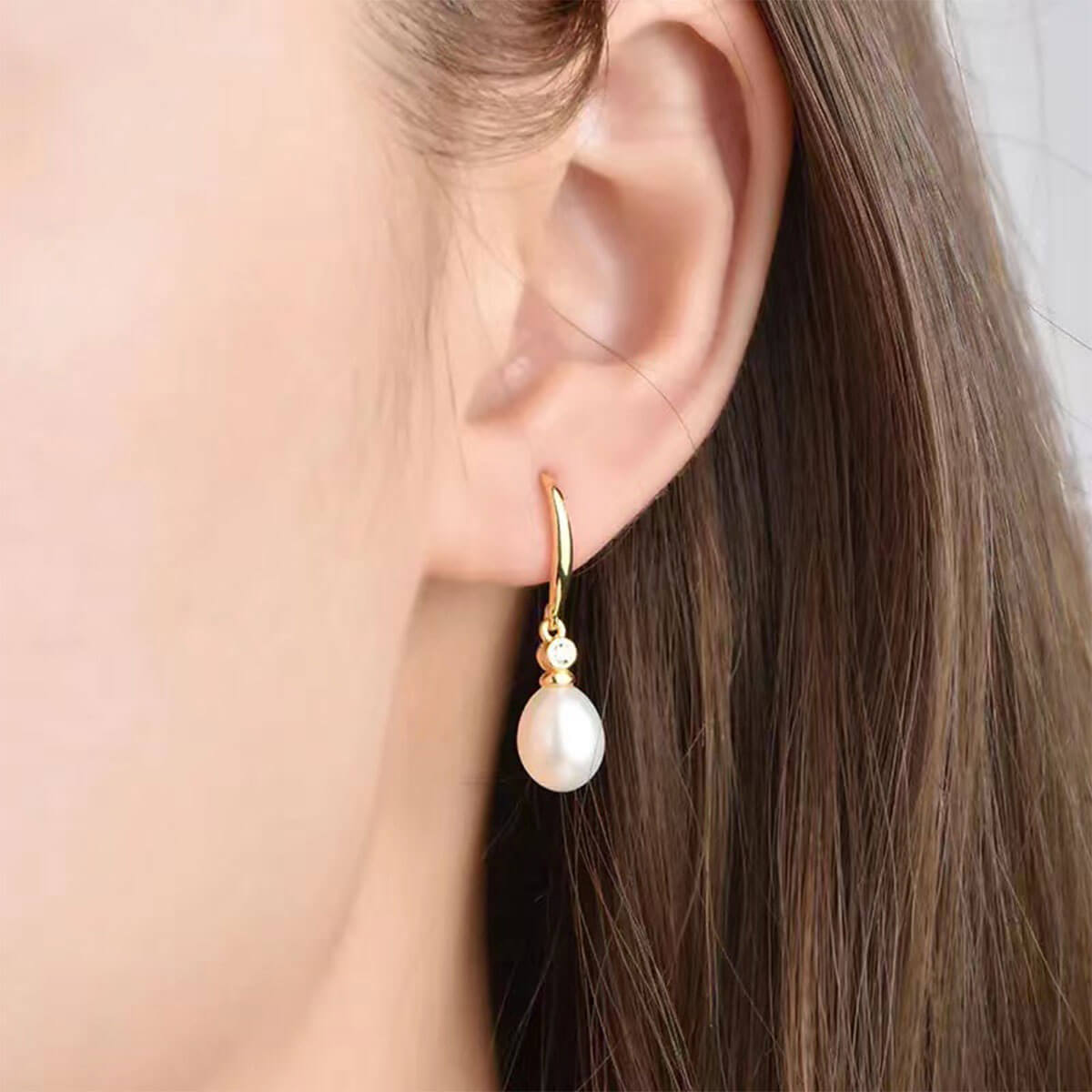 Golden Organic Oval Pearl Dangle Earrings