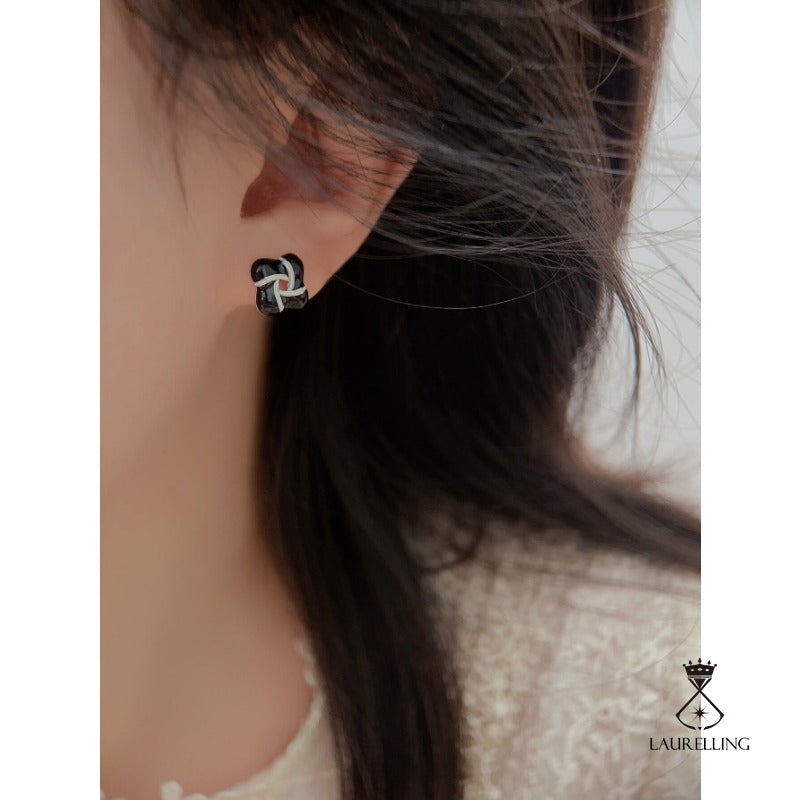 Cool Wind S925 Silver Fashion Earrings Stud Earrings