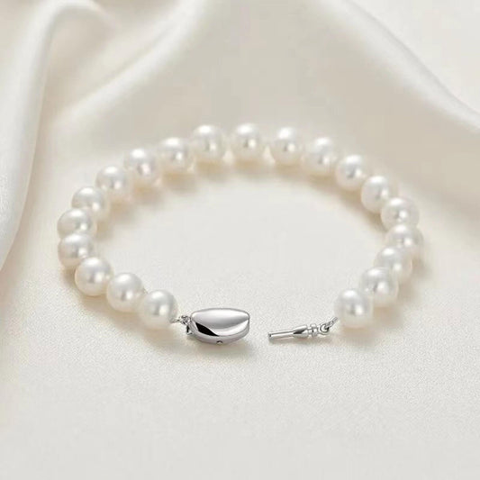 White Organic Pearl Bead Bracelet