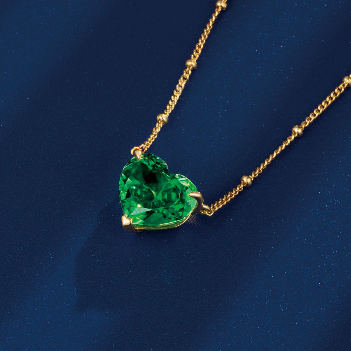 Crushed-ice Heart Emerald Gem Golden Chains for Women